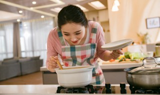 鸭杂汤怎么做最好吃 如何做鸭杂汤