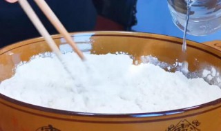 水饺粉是高筋还是低筋 水饺粉用什么面粉