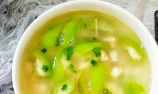 冬菇木耳丝瓜汤 冬菇木耳丝瓜汤的做法