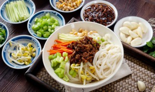 土豆炸酱面酱料怎么做好吃 土豆酱的做法