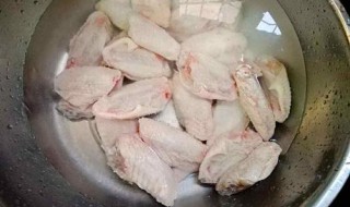 没解冻的鸡翅怎么做 怎么做没解冻的鸡翅