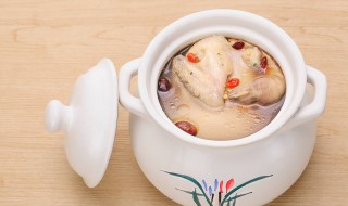 鸽子汤回奶还是催奶 鸽子汤有营养吗