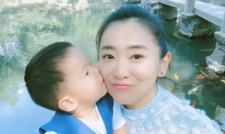 月亮姐姐个人资料简介 月亮姐姐个人资料