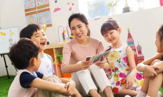 12点英语怎么读（12点英语怎么读语音）