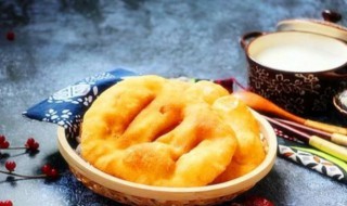 油饼怎么做又软又有层次 又软又有层次的油饼做法步骤