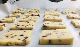 怎么做蔓越莓饼干 自制蔓越莓饼干