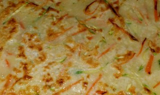 如何做出美味的土豆胡萝卜煎饼 土豆胡萝卜煎饼的做法