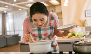 鸡汤浸生蚝的做法 鸡汤浸生蚝的家常做法