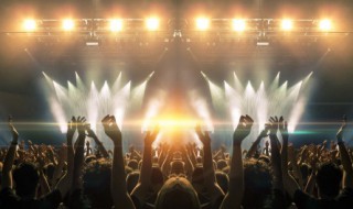 天涯客歌词张哲瀚龚俊 天涯客歌曲简介