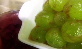 如何做鲜美葡萄果冻 鲜美葡萄果冻做法