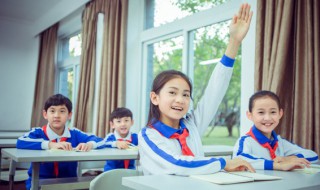 的拼音怎么写 的字的拼音