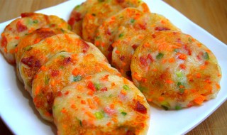 土豆蘑菇饼怎么做 土豆香菇饼的家常做法分享