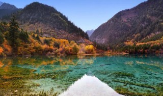 四川有哪些著名的旅游景点，四川有哪些著名的旅游景点和景点