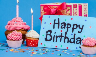 8个字生日祝福语有哪些 八个字的生日祝福语介绍