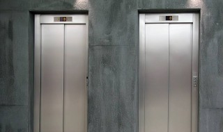 电梯门除锈小妙招 电梯生锈处理方法