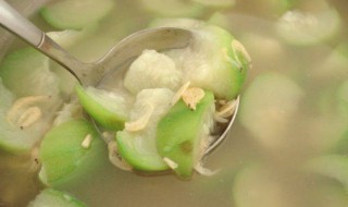 虾皮丝瓜汤做法步骤 虾皮丝瓜汤的烹饪方法