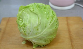 腊肠炒圆白菜的做法窍门 制作腊肠炒圆白菜的方法