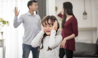 孩子内向怎么引导（孩子内向怎么引导家长）