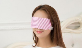 热敷眼睛的小妙招 怎么热敷眼睛