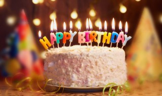 8个字的幽默的生日祝福有哪些 有什么8个字生日祝福