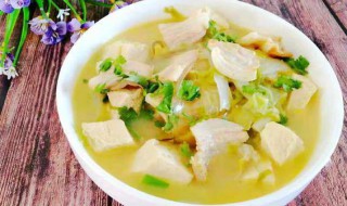 五花肉白菜炖冻豆腐的做法 怎么做五花肉白菜炖冻豆腐