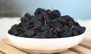 黑加仑干的功效与作用及禁忌 黑加仑干的功效与作用及禁忌都有哪些