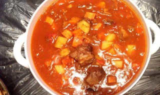 土豆炖西红柿丁的做法 土豆炖西红柿丁的做法介绍