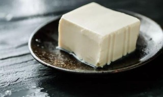 内酯豆腐不能和什么一起吃 哪些食物不能和内酯豆腐一起吃