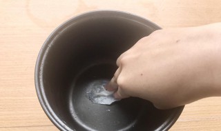 刷电饭煲内胆的妙招 如何刷电饭煲内胆