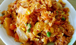 如何制作好吃的辣白菜芝士炒饭 制作好吃的辣白菜芝士炒饭的步骤