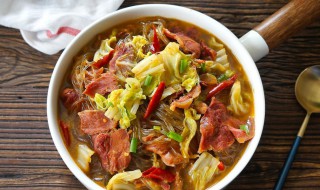 白菜配牛肉怎么做 制作牛肉炒白菜的方法