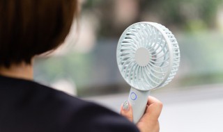 天气热怎么降温 天气热如何降温