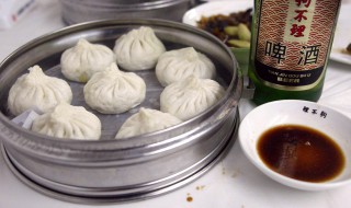 天津传统小吃狗不理包子其名字来源真的和狗有关吗 狗不理包子来源