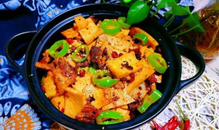 下饭菜干锅千叶豆腐的做法 怎么做干锅千叶豆腐