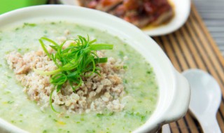 冬瓜鸡丁粥 冬瓜鸡丁粥的制作方法