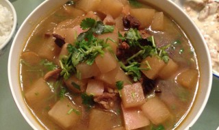 牛肉炖萝卜 牛肉炖萝卜做法