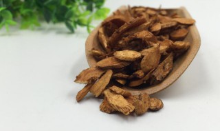 蜜炙黄芪功效和作用及禁忌 蜜炙黄芪别名蜜黄芩