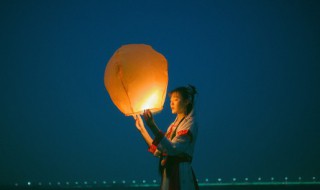 孔明灯适合什么季节放（什么时候最适合放孔明灯）