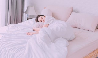 梦见自己穿新鞋 梦见自己穿新鞋子走路
