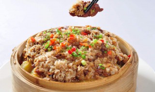 排骨蒸糯饭怎么做 制作排骨蒸糯饭的方法