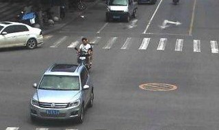 城市逆行扣几分罚多少钱 城市逆行怎么处罚