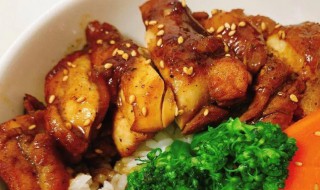 黑椒鸡腿肉的做法窍门 怎样制作黑椒鸡腿肉