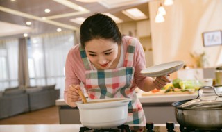 老鸭炖白菜怎么做 如何做老鸭炖白菜