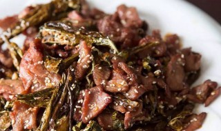 烧蕨菜牛肉 蕨菜烧牛肉的做法