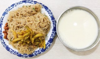 豆浆炒米粉做法步骤 怎样做豆浆炒米粉