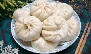 肉包子馅生的好还是熟的好 包子馅是生的好吃还是炒熟了再包好吃