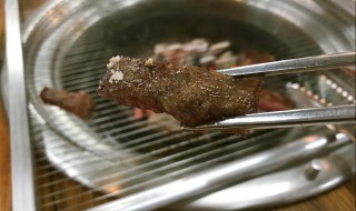 怎么做粗盐牛肉 粗盐牛肉怎么做好吃